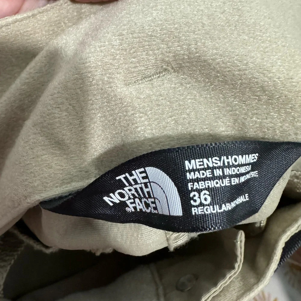 The North Face Paramount Convertible 3.0 Trail Pants Men’s 36 Khaki Zip-Off